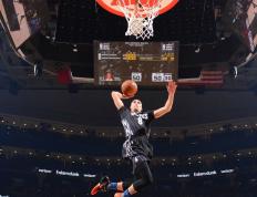 西班牙队引发争议！，TheShy官方宣布败北新规引发球迷热议